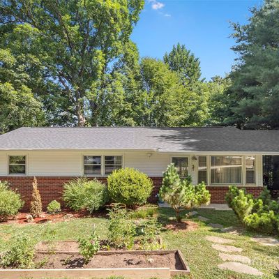 37 Oregon Ave, Asheville, NC 28806