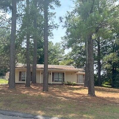 4001 Rio Pinar Dr, Augusta, GA 30906