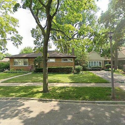 4017 Harvard Ter, Skokie, IL 60076