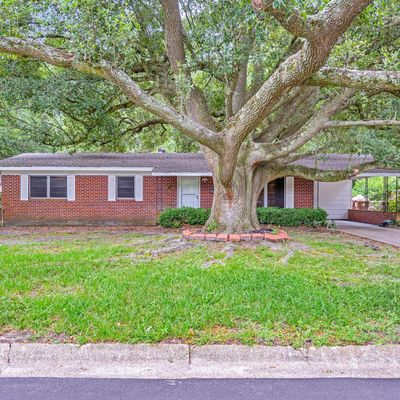 346 Spratley Ave, Biloxi, MS 39531