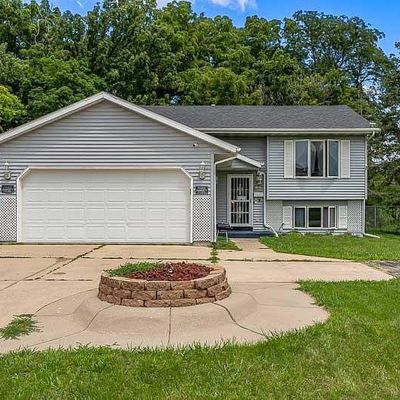 468 W Delavan Dr, Janesville, WI 53546