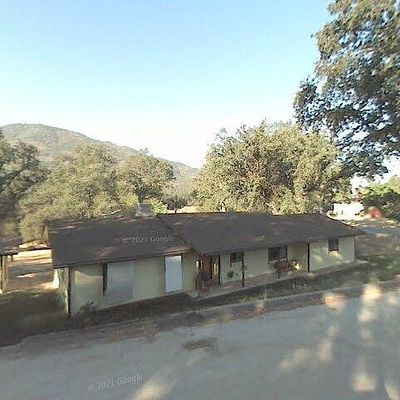 48220 White Oak Dr, Oakhurst, CA 93644