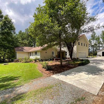 4300 Daniel Dr, Waxhaw, NC 28173