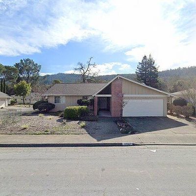 6562 Stone Bridge Rd, Santa Rosa, CA 95409