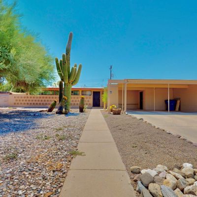 6802 E New Hampshire Dr, Tucson, AZ 85710