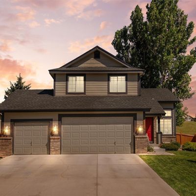 700 Mango Dr, Castle Rock, CO 80104