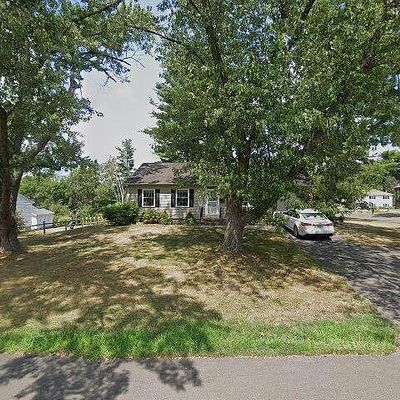 9 Palmer Rd, Portland, CT 06480