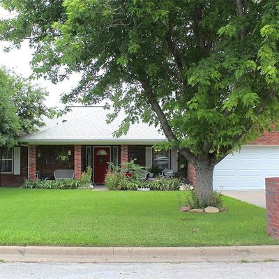 913 Prairie Wind Blvd, Stephenville, TX 76401