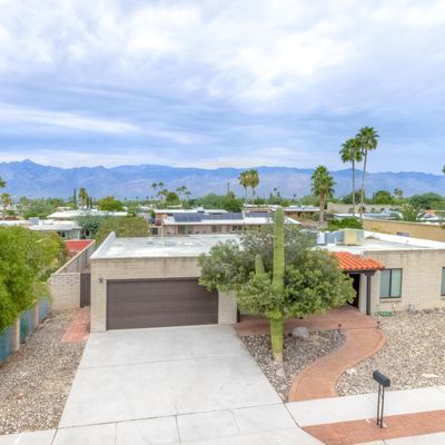 9211 E Chirco Pl, Tucson, AZ 85710