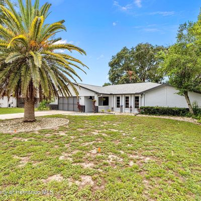 8818 Heather Blvd, Weeki Wachee, FL 34613