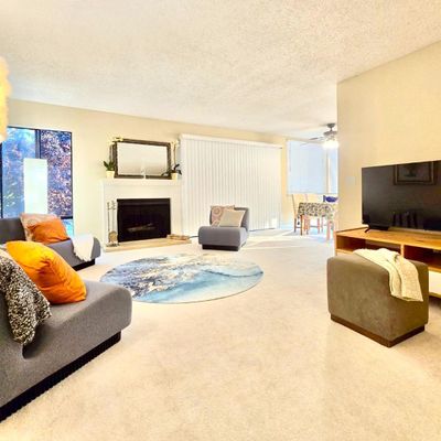 1033 Shell Blvd #8, Foster City, CA 94404