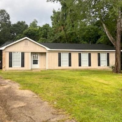 1060 Hillside Ct, Mobile, AL 36695