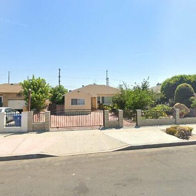 10812 Cantlay St, Sun Valley, CA 91352