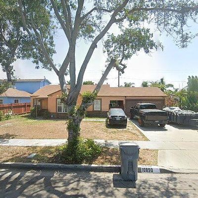 10890 Standard Ave, Lynwood, CA 90262