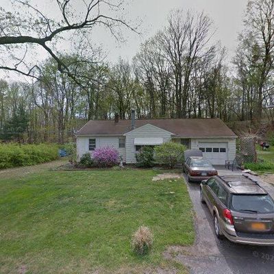 11 Peters Rd, Hopewell Junction, NY 12533