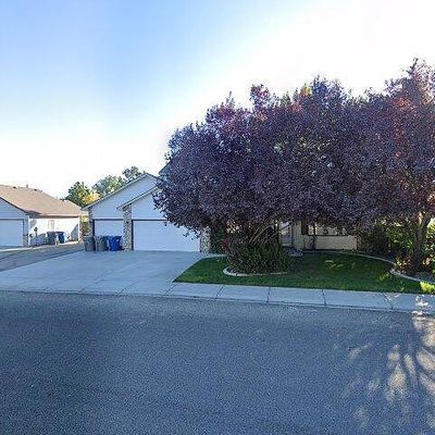 110 N Orchard Heights Way, Nampa, ID 83651