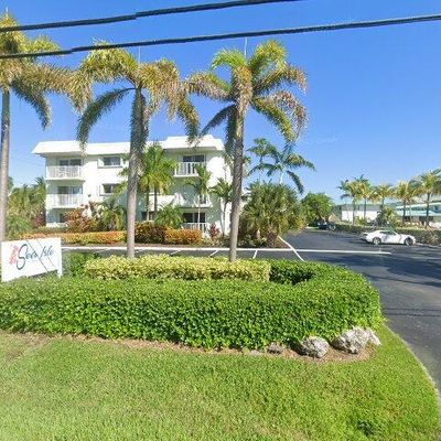 1101 W Ocean Dr #1, Key Colony Beach, FL 33051