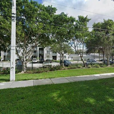 11133 Sw 8 Th St #102, Pembroke Pines, FL 33025