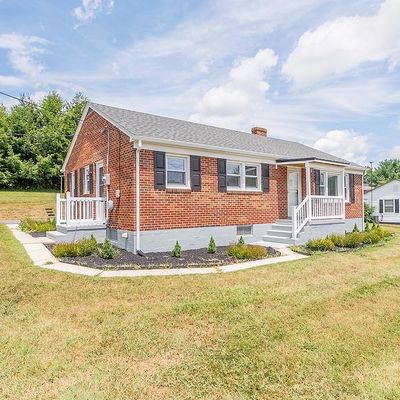 100 Umberger St, Wytheville, VA 24382