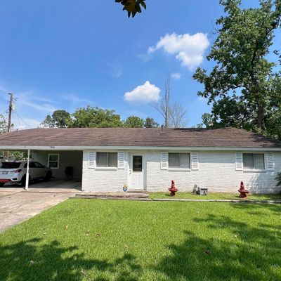 1004 Clermont St, Baker, LA 70714