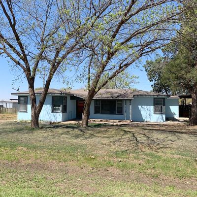 1005 W Jean St, Slaton, TX 79364