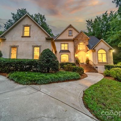 1025 Seminole Dr, Waxhaw, NC 28173