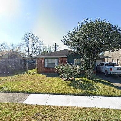 229 Turtle Creek Ln, Saint Rose, LA 70087