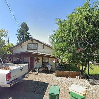 323 Park St, Gaston, OR 97119