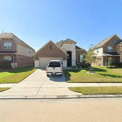 2824 Park Villa Dr, Pearland, TX 77581