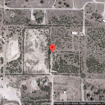 301 N 5 Th St, Mertzon, TX 76941