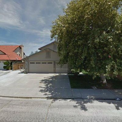 39240 Gunsmoke Ct, Palmdale, CA 93551