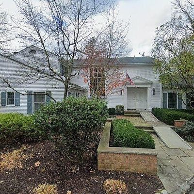 553 Contant Ave, Haworth, NJ 07641