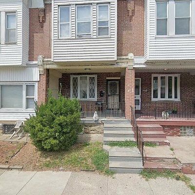 5826 N American St, Philadelphia, PA 19120