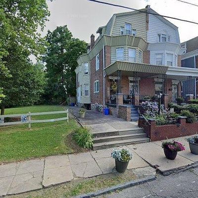 6134 Morton St, Philadelphia, PA 19144