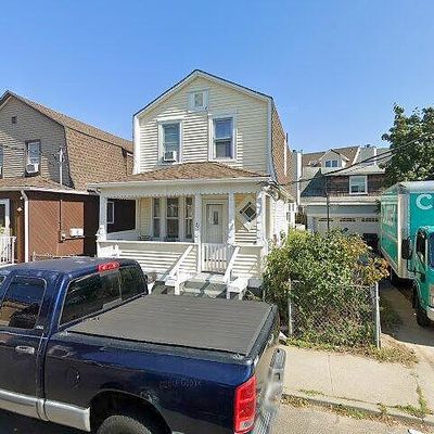 51 Seadrift Ave, Highlands, NJ 07732