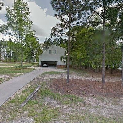 514 Pinelake Park Rd, Pembroke, NC 28372