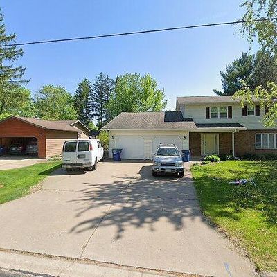 719 W Crocker St, Wausau, WI 54401