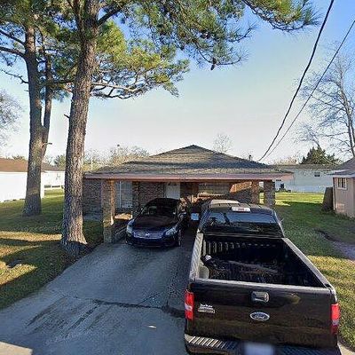 724 E Harding St, Destrehan, LA 70047