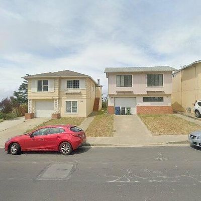 906 Skyline Dr, Daly City, CA 94015