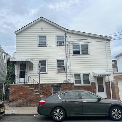 108 Mcwhorter St, Newark, NJ 07105