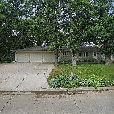 109 Lake St Nw, Waseca, MN 56093