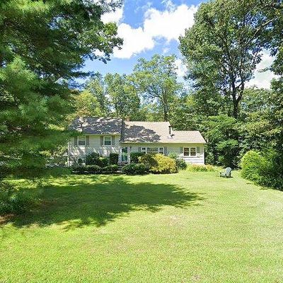 22 Forestdale Rd, Kinnelon, NJ 07405