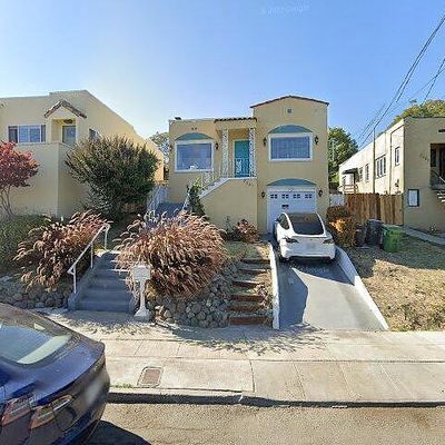 2701 Maxwell Ave, Oakland, CA 94619