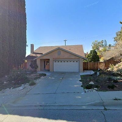 2740 Seine Ave, Highland, CA 92346