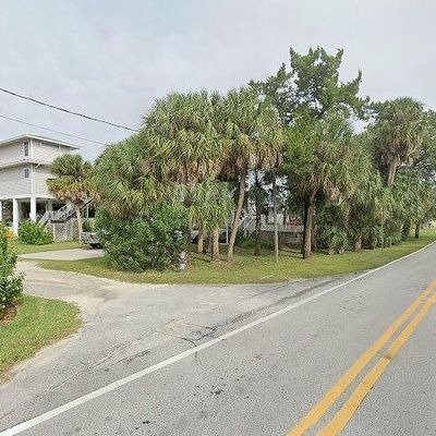 3465 Bayview Ave, Weeki Wachee, FL 34607