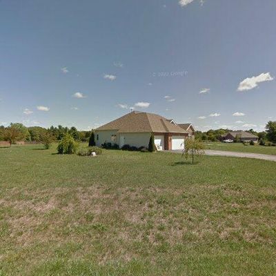 7092 Hawthorne Rdg, Roscoe, IL 61073