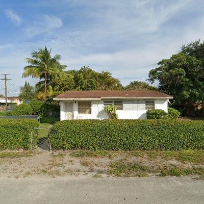 6845 Nw 20 Th Ave, Miami, FL 33147