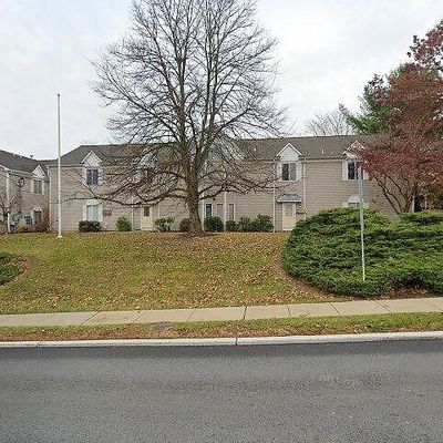 100 Mountain Ct, Hackettstown, NJ 07840