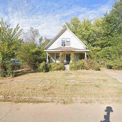 918 S Florida Ave, Okmulgee, OK 74447