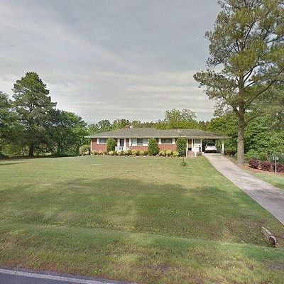 1115 Perry Rd, Zebulon, NC 27597